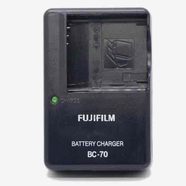 duygu-dijital-fujifilm-sarj-cihazlari-np-70-image-01